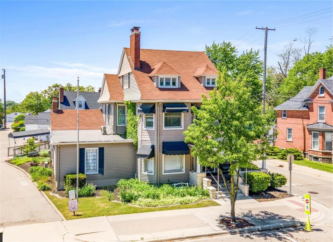 45199 Cass Avenue, Utica, MI, 48317-5508