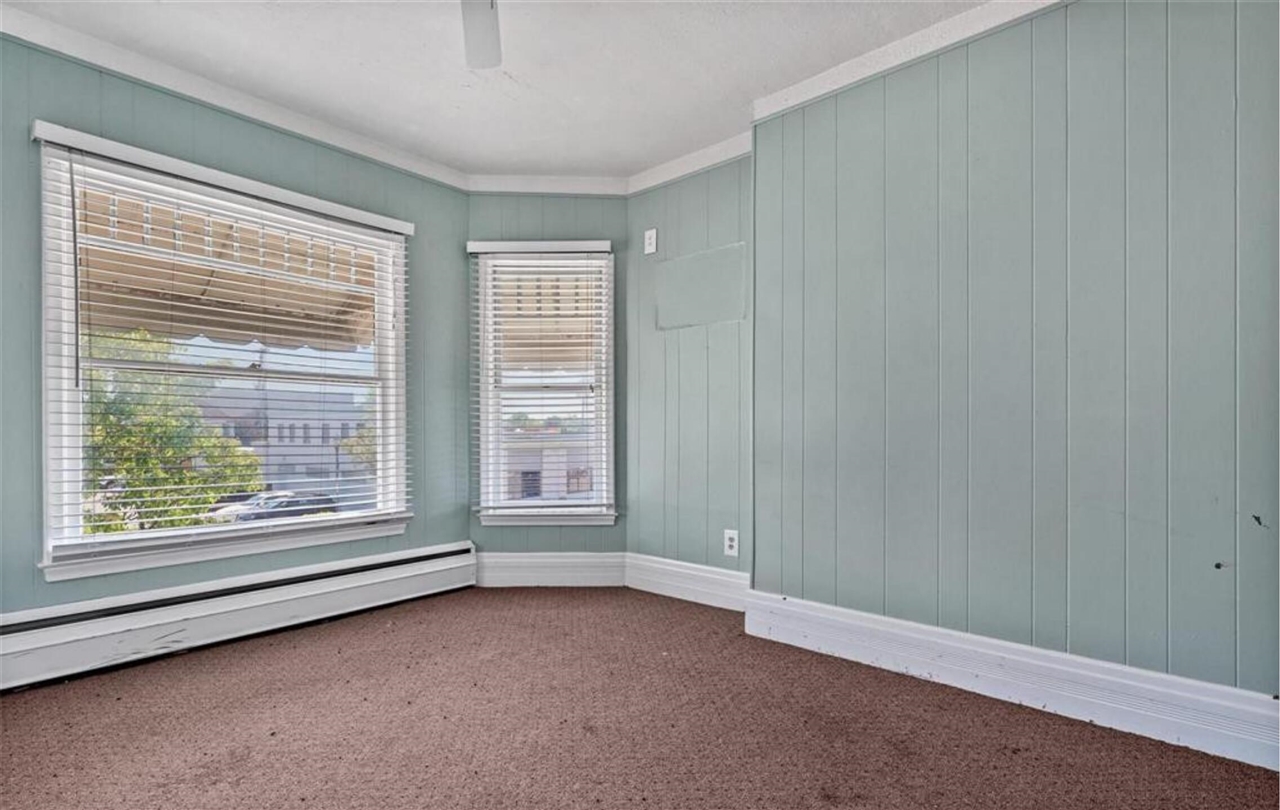 45199 Cass Avenue, Utica, MI, 48317-5508