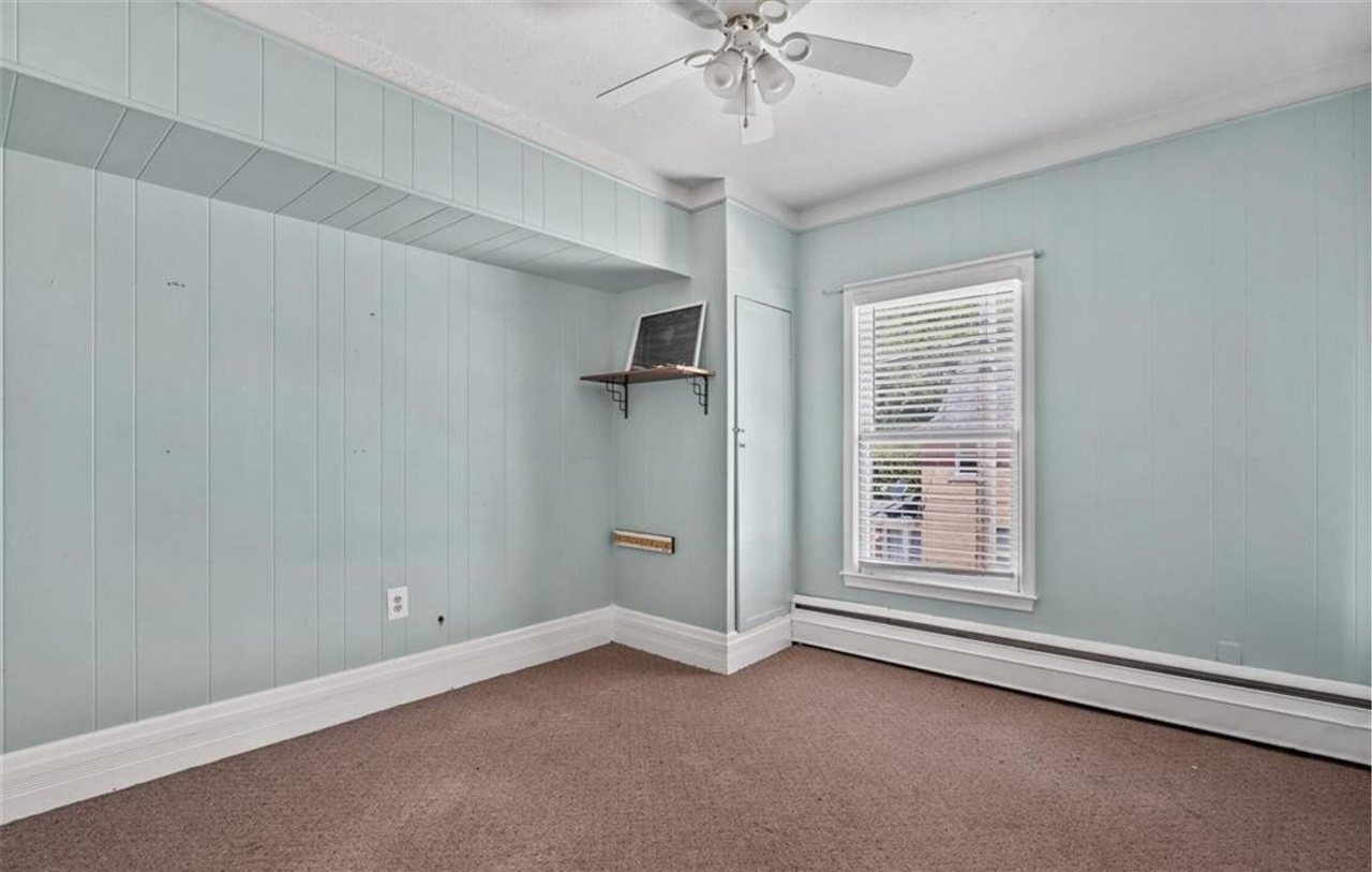 45199 Cass Avenue, Utica, MI, 48317-5508