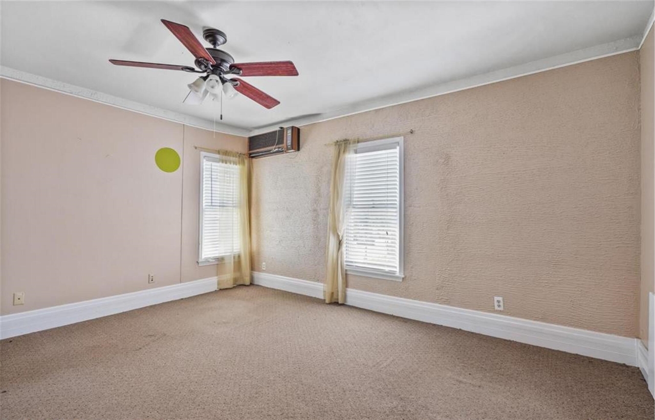 45199 Cass Avenue, Utica, MI, 48317-5508