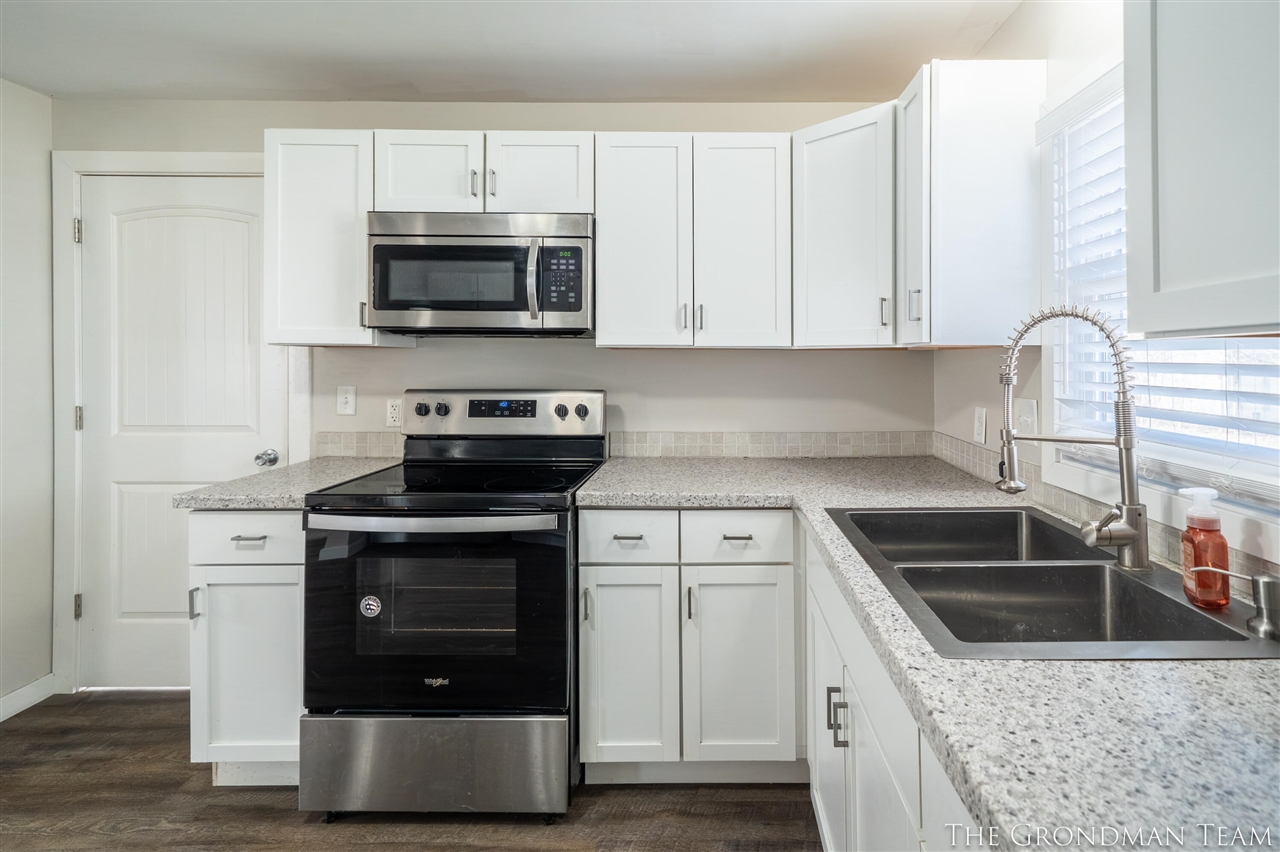 113 N Prospect Street, Belding, MI, 48809-1445