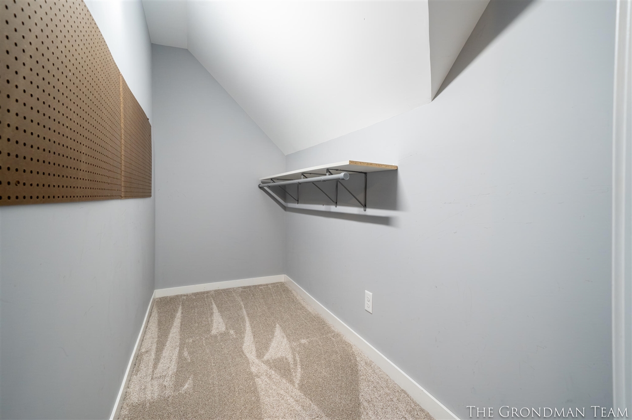 113 N Prospect Street, Belding, MI, 48809-1445