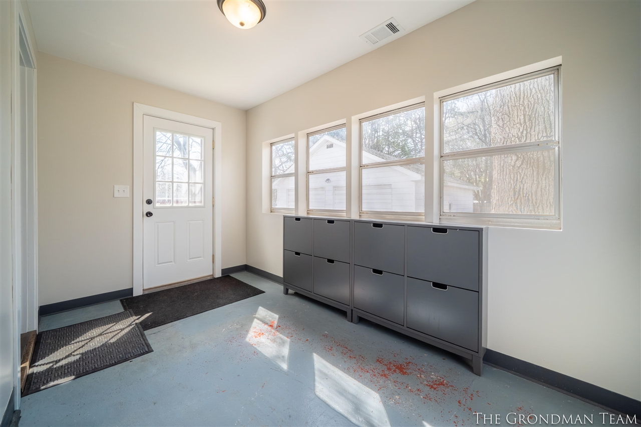 113 N Prospect Street, Belding, MI, 48809-1445