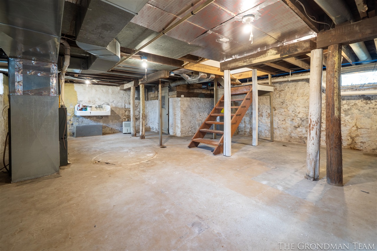 113 N Prospect Street, Belding, MI, 48809-1445