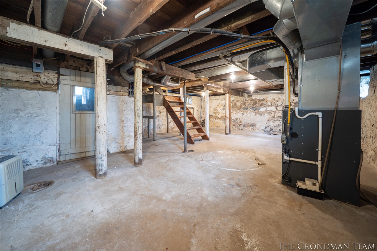 113 N Prospect Street, Belding, MI, 48809-1445