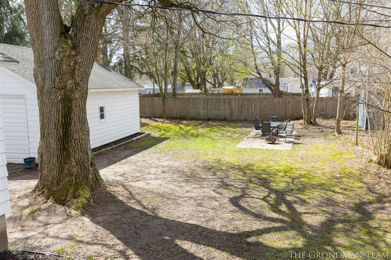 113 N Prospect Street, Belding, MI, 48809-1445