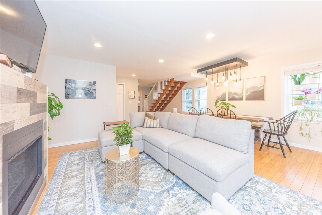 905 Michigan Street, Brighton, MI, 48116-1456