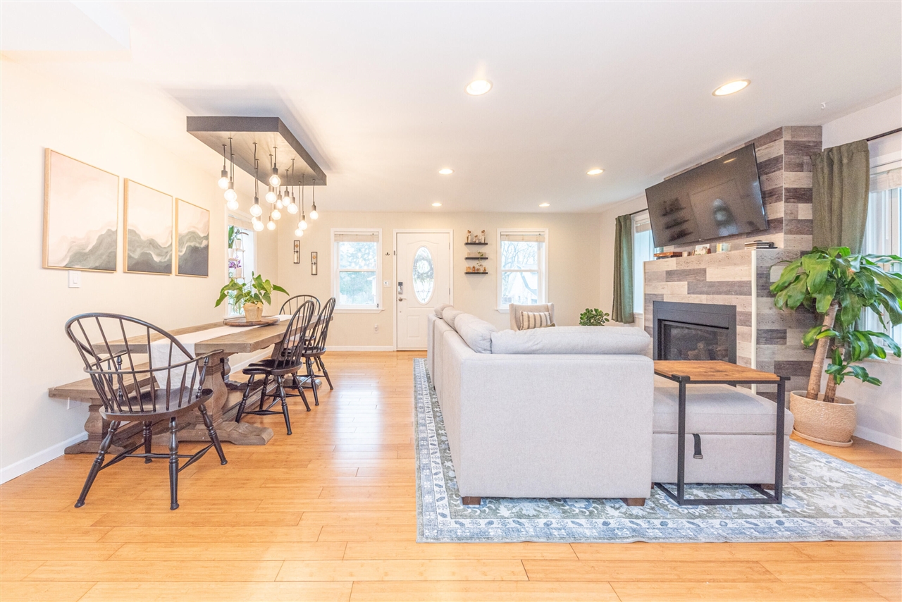 905 Michigan Street, Brighton, MI, 48116-1456