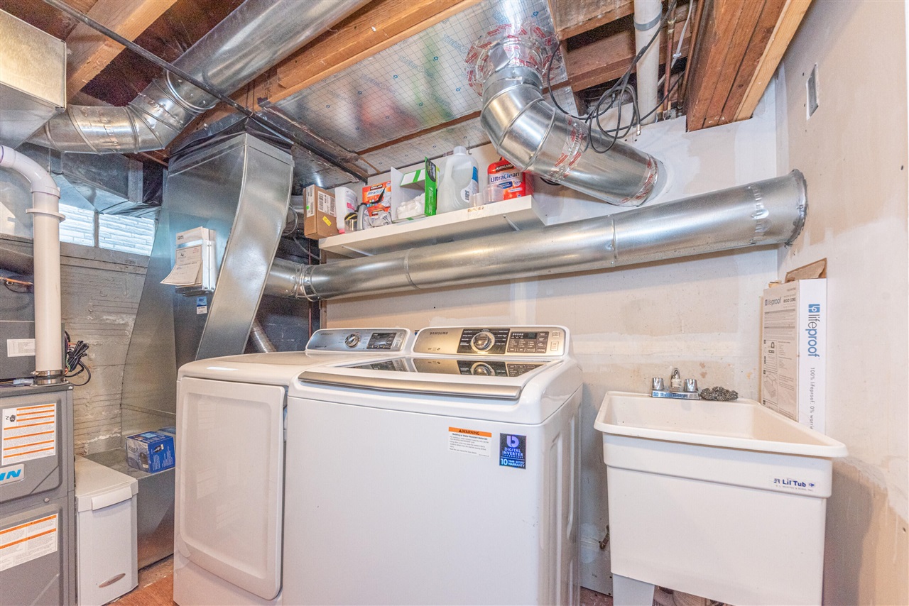 905 Michigan Street, Brighton, MI, 48116-1456