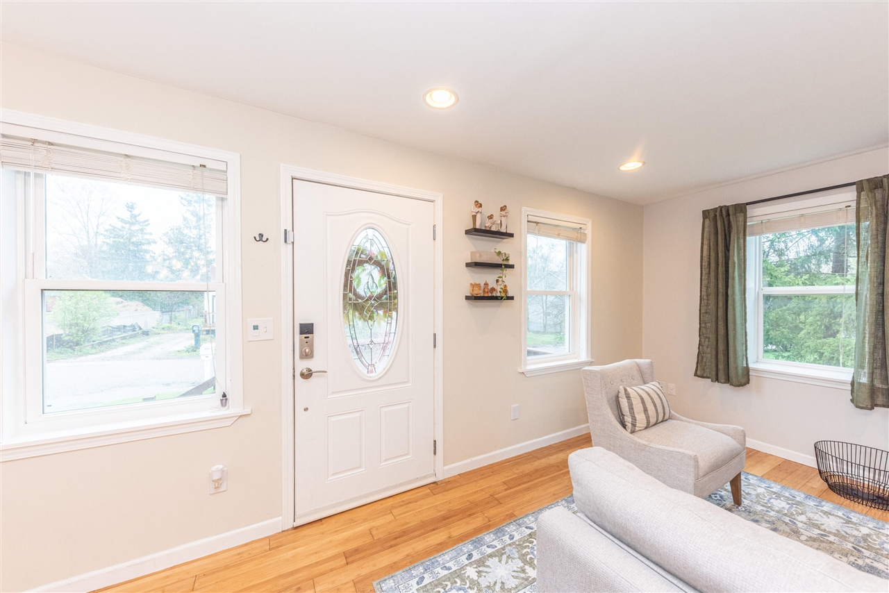 905 Michigan Street, Brighton, MI, 48116-1456