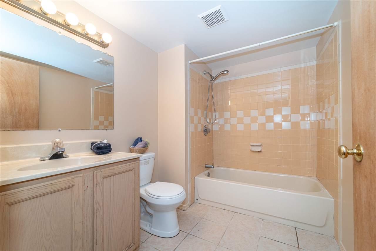 1386 Borgstrom Avenue, Ypsilanti, MI, 48198-6405