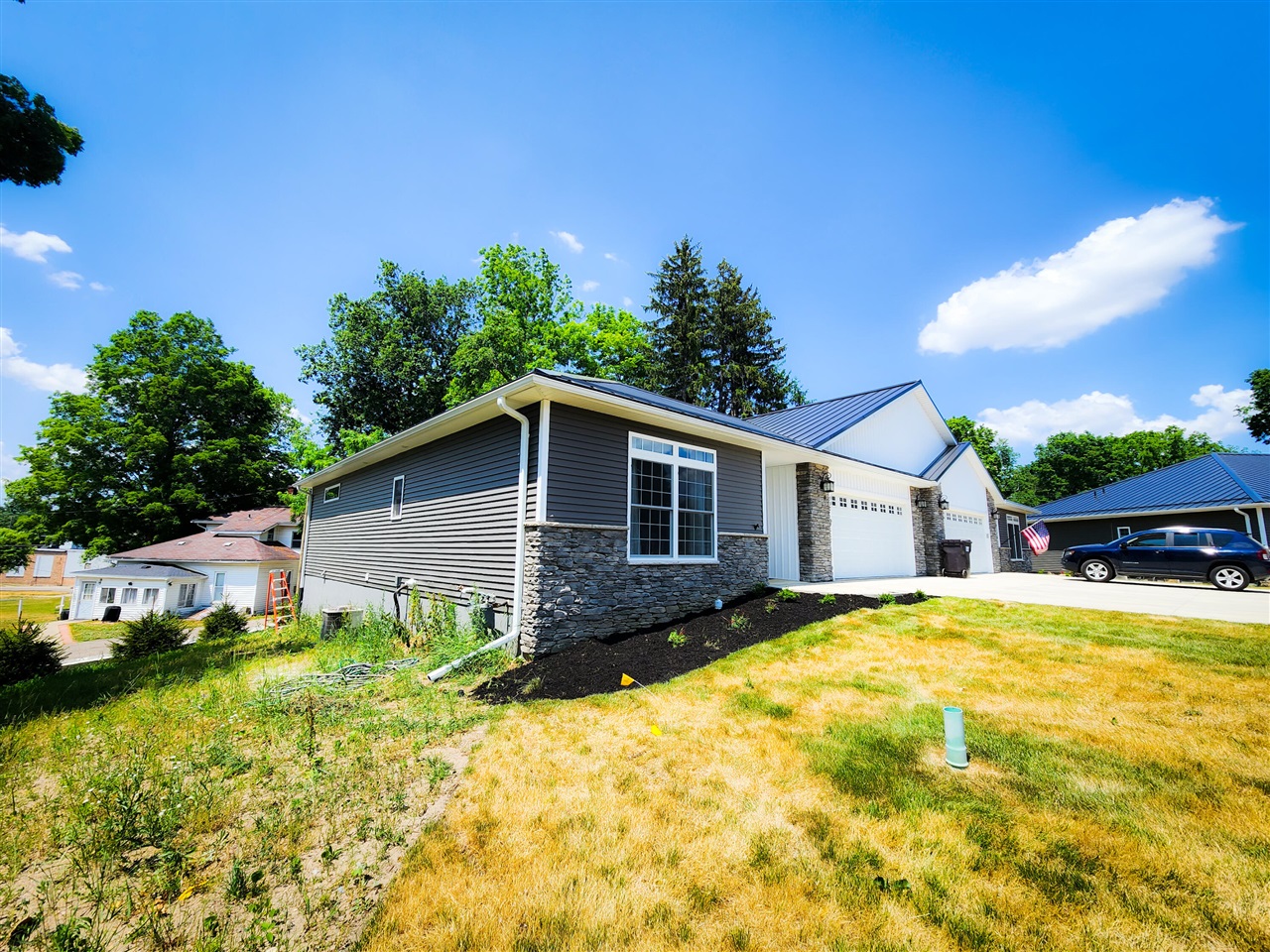 237 Glei Court, Hillsdale, MI, 49242