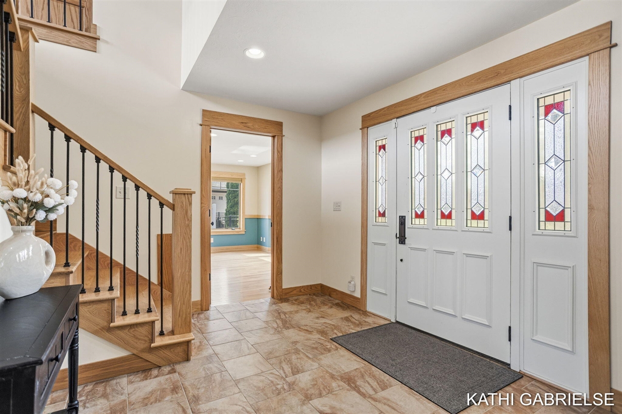 18886 Greenwood Court, Spring Lake, MI, 49456