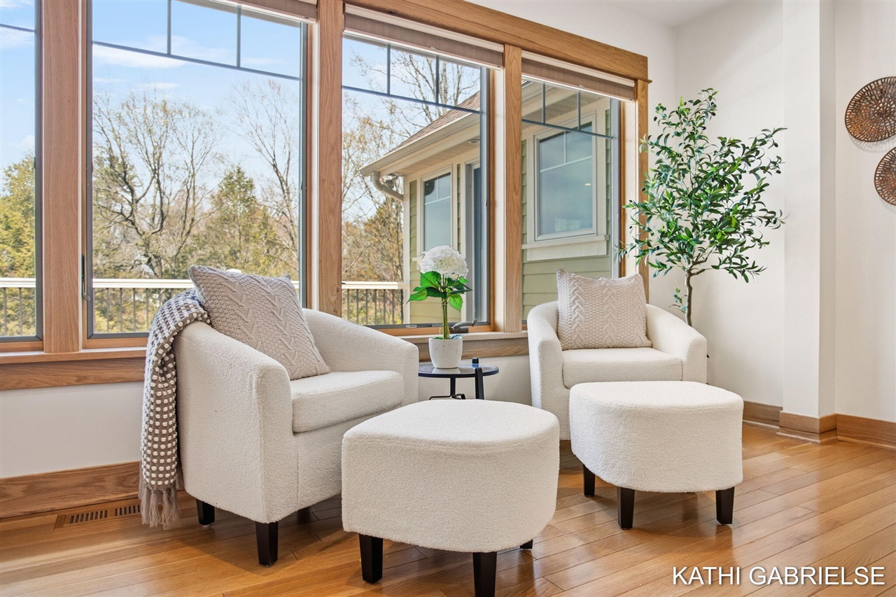 18886 Greenwood Court, Spring Lake, MI, 49456