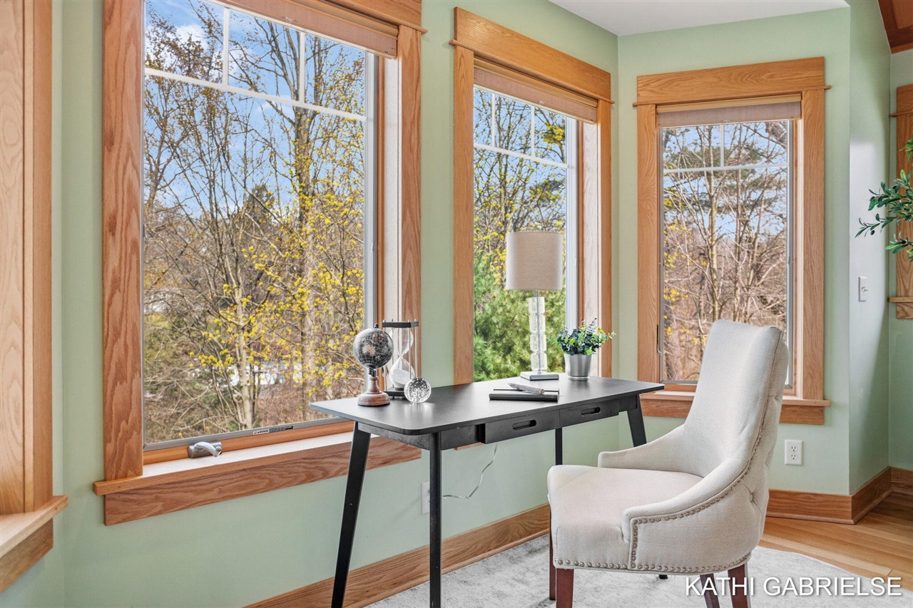 18886 Greenwood Court, Spring Lake, MI, 49456