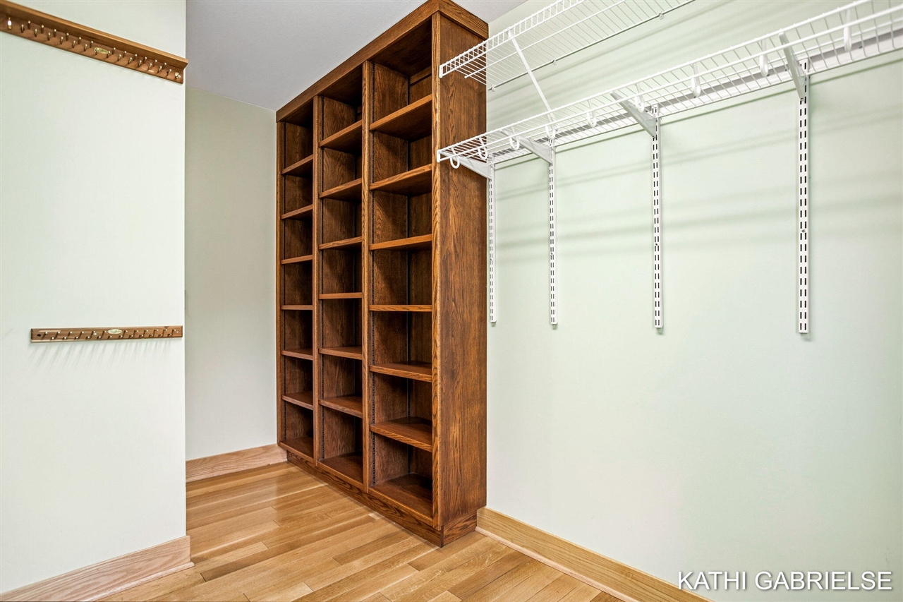 18886 Greenwood Court, Spring Lake, MI, 49456