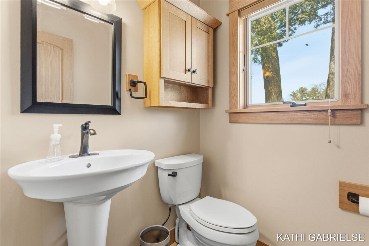 18886 Greenwood Court, Spring Lake, MI, 49456