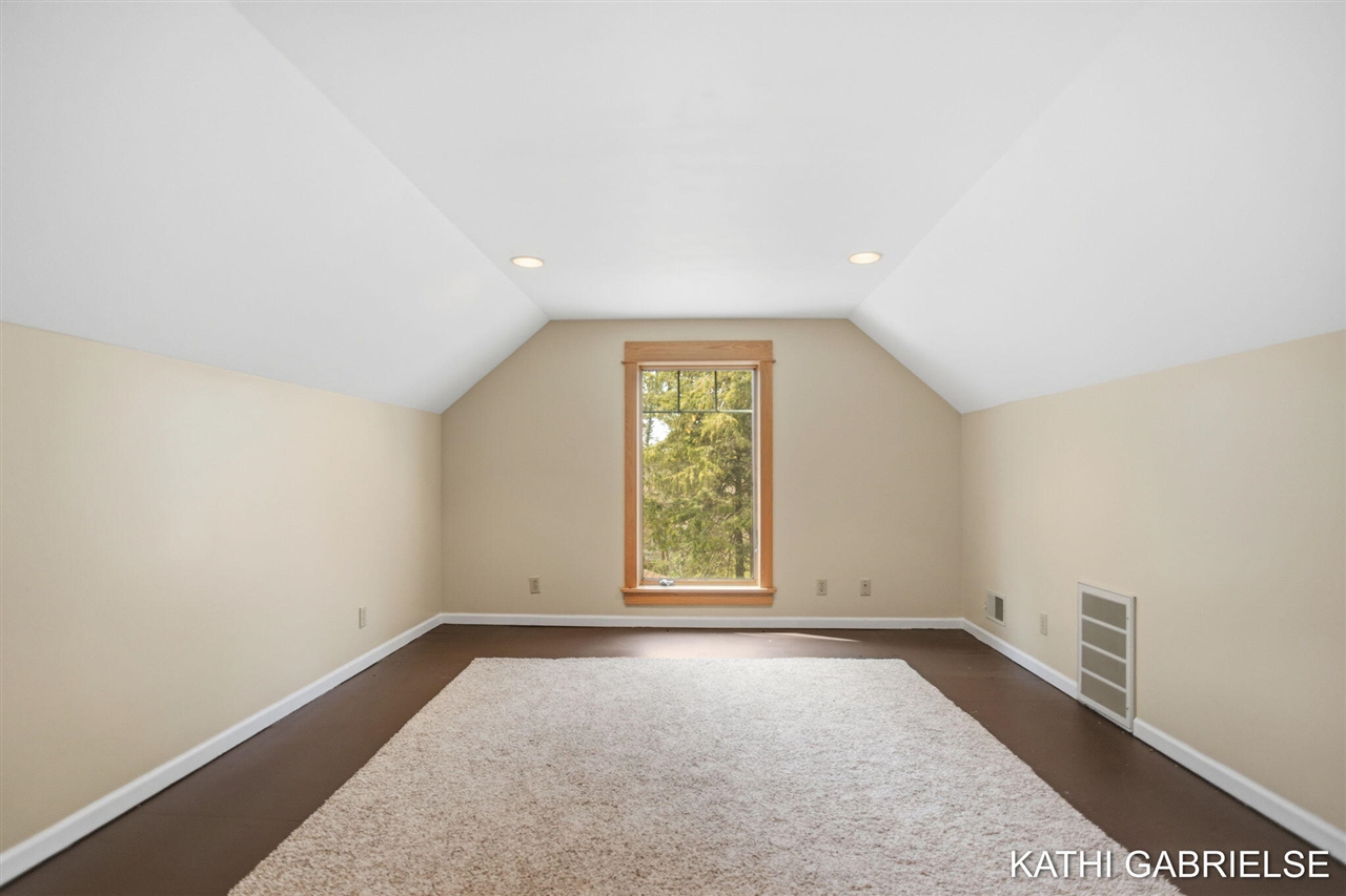 18886 Greenwood Court, Spring Lake, MI, 49456