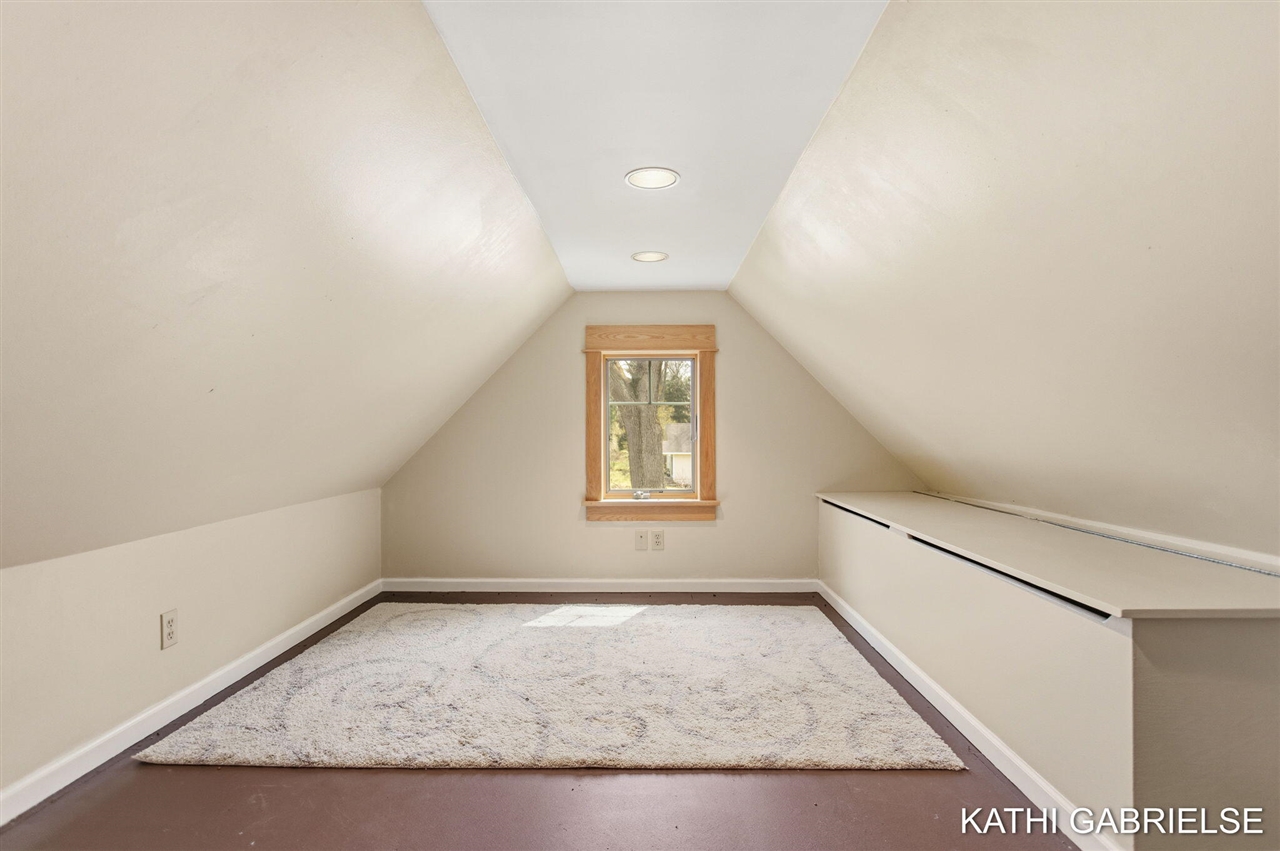 18886 Greenwood Court, Spring Lake, MI, 49456