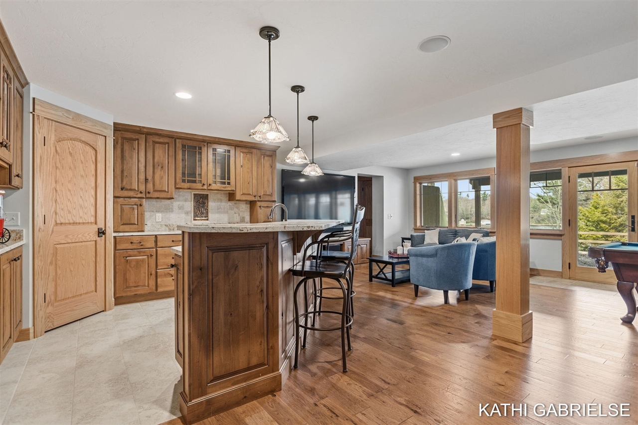 18886 Greenwood Court, Spring Lake, MI, 49456