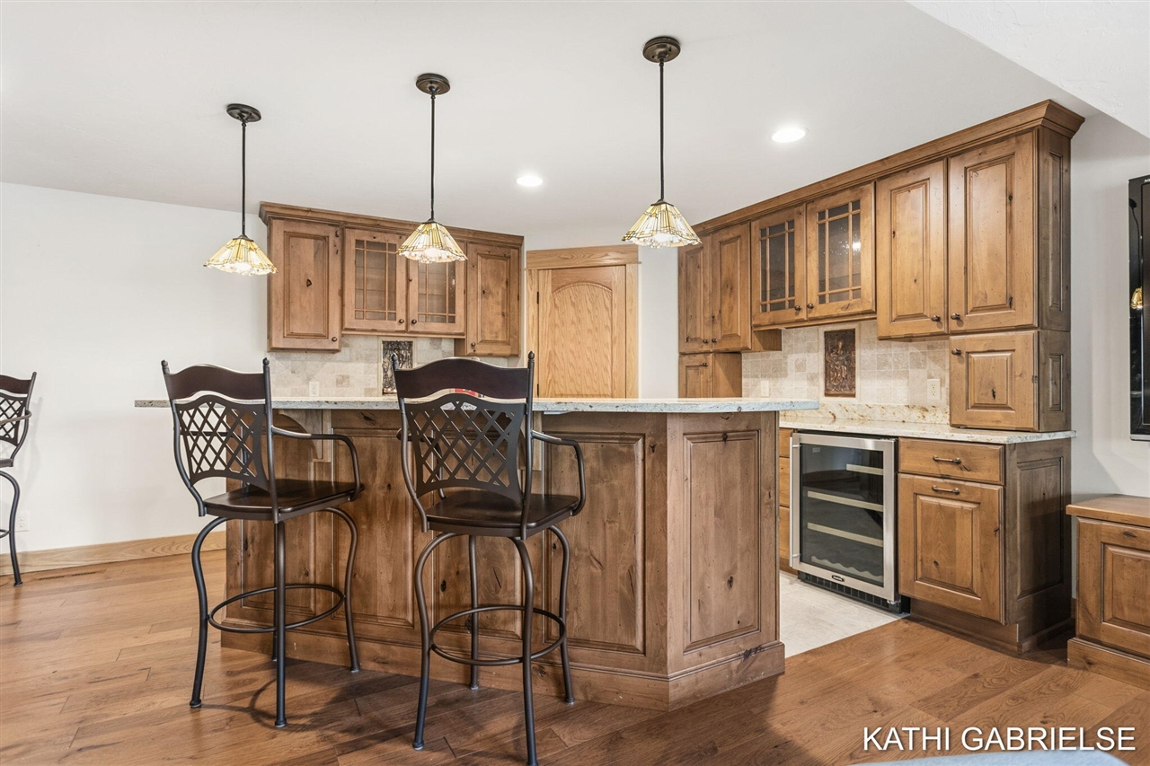 18886 Greenwood Court, Spring Lake, MI, 49456