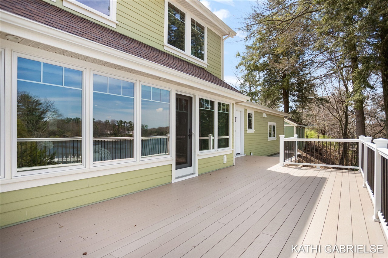 18886 Greenwood Court, Spring Lake, MI, 49456