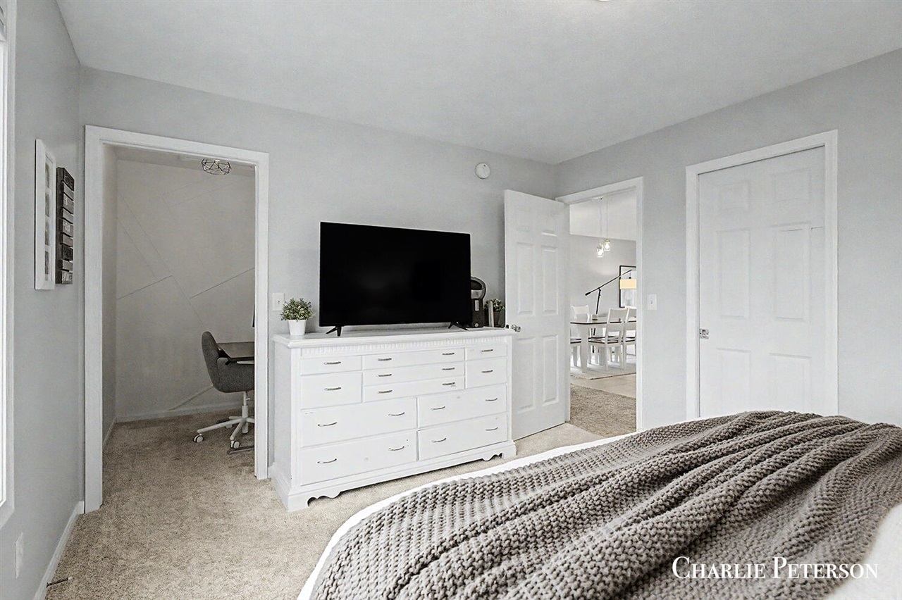 7957 Westside Drive, Hudsonville, MI, 49426-7504