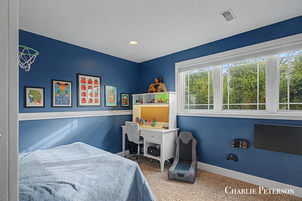 7957 Westside Drive, Hudsonville, MI, 49426-7504