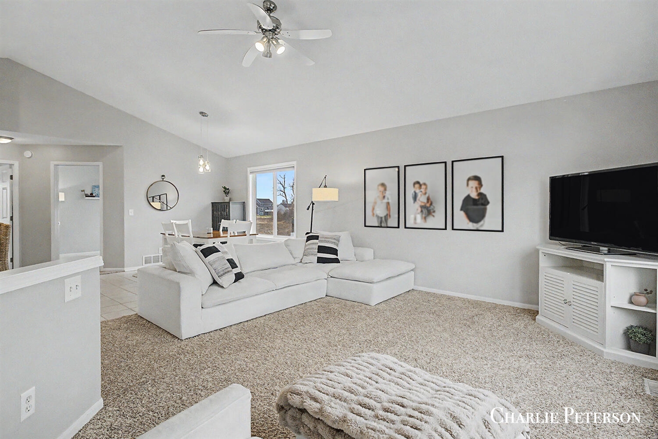 7957 Westside Drive, Hudsonville, MI, 49426-7504