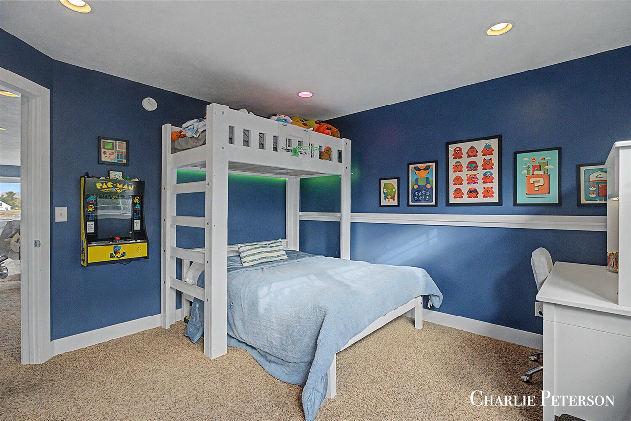 7957 Westside Drive, Hudsonville, MI, 49426-7504