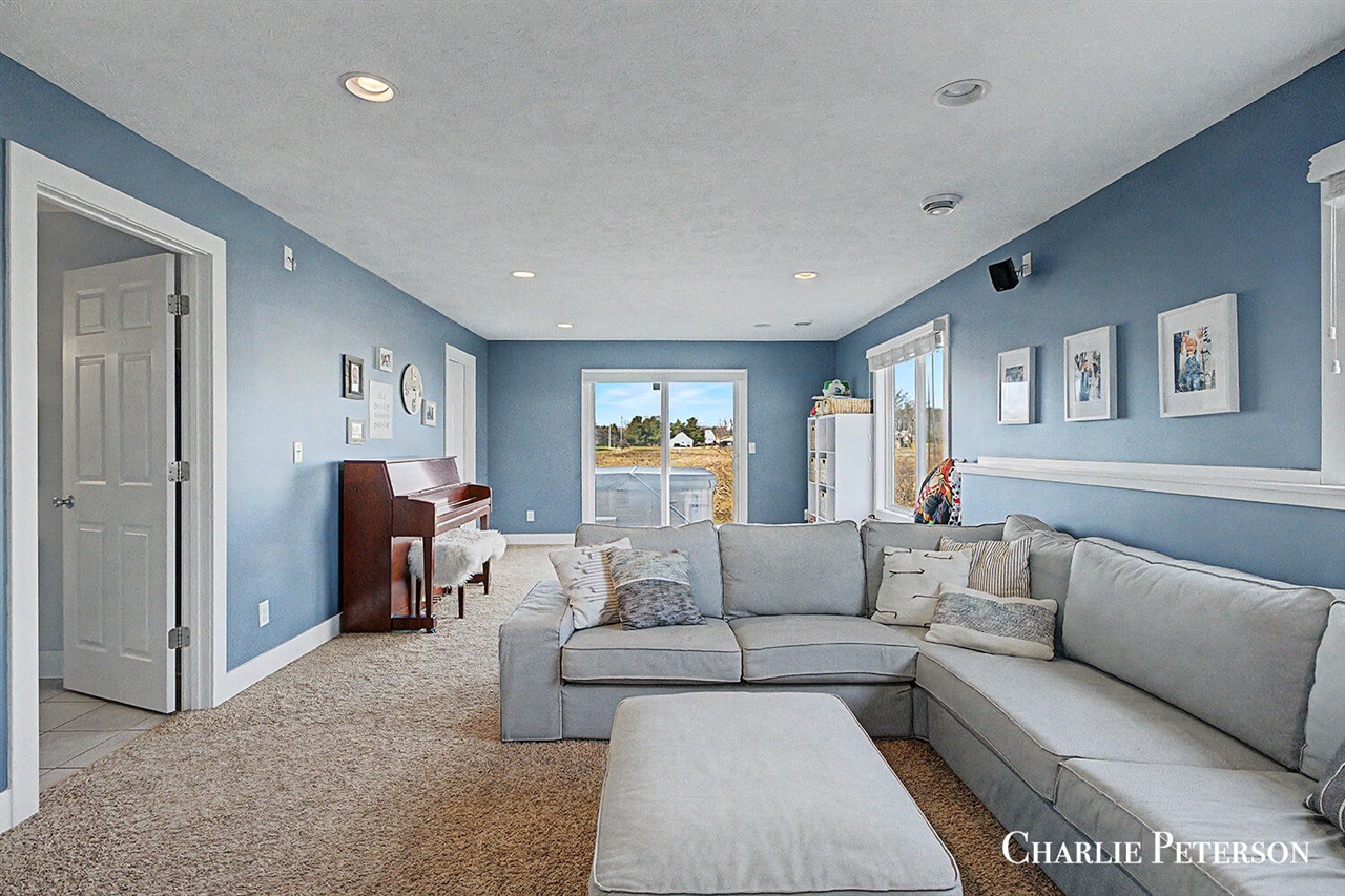 7957 Westside Drive, Hudsonville, MI, 49426-7504