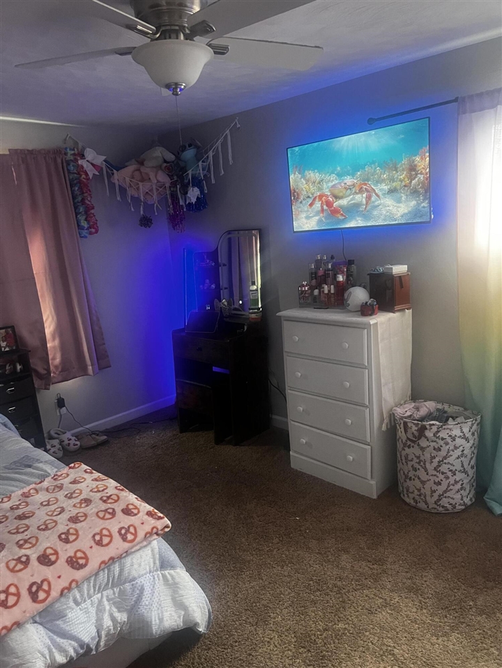 2110 Oak Avenue, North Muskegon, MI, 49445-3142