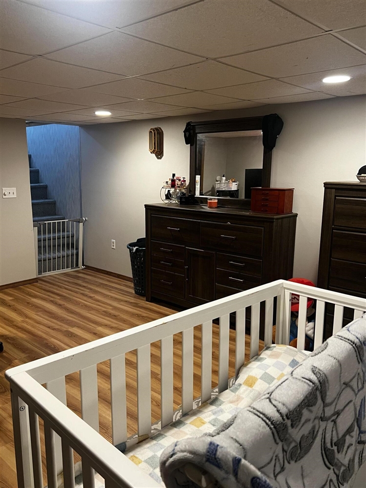 2110 Oak Avenue, North Muskegon, MI, 49445-3142