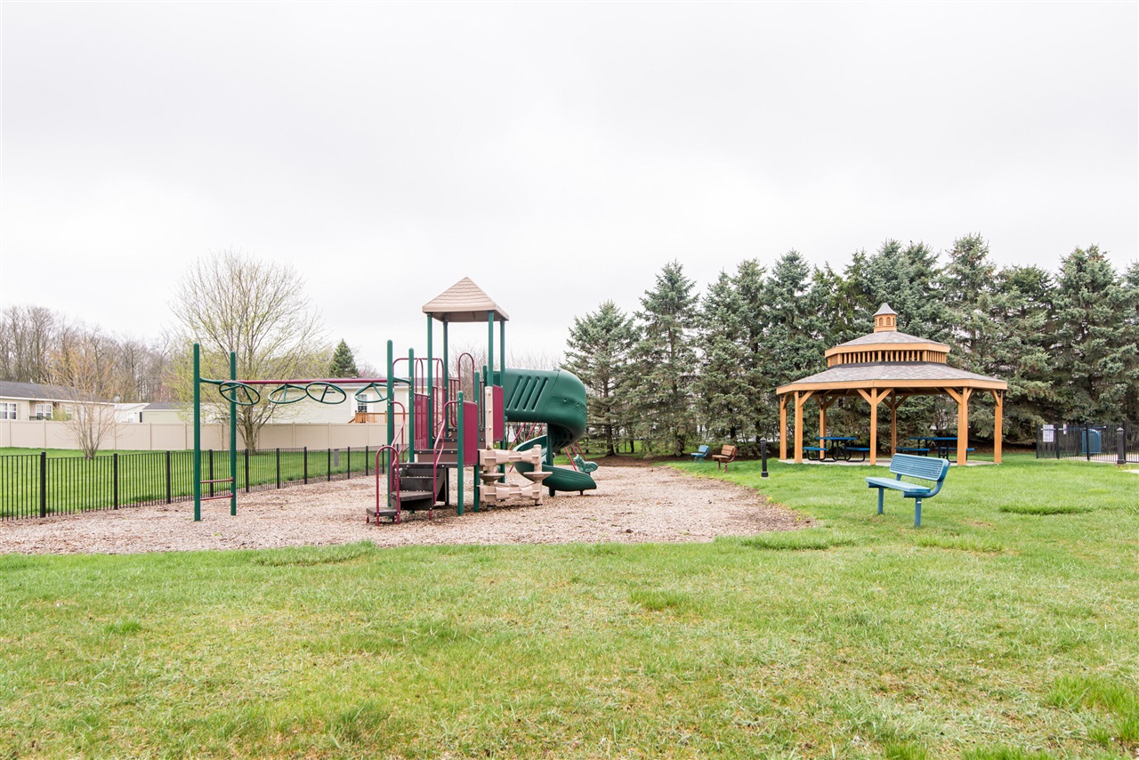 1854 N Kenwyck Drive, Ypsilanti, MI, 48198-3295