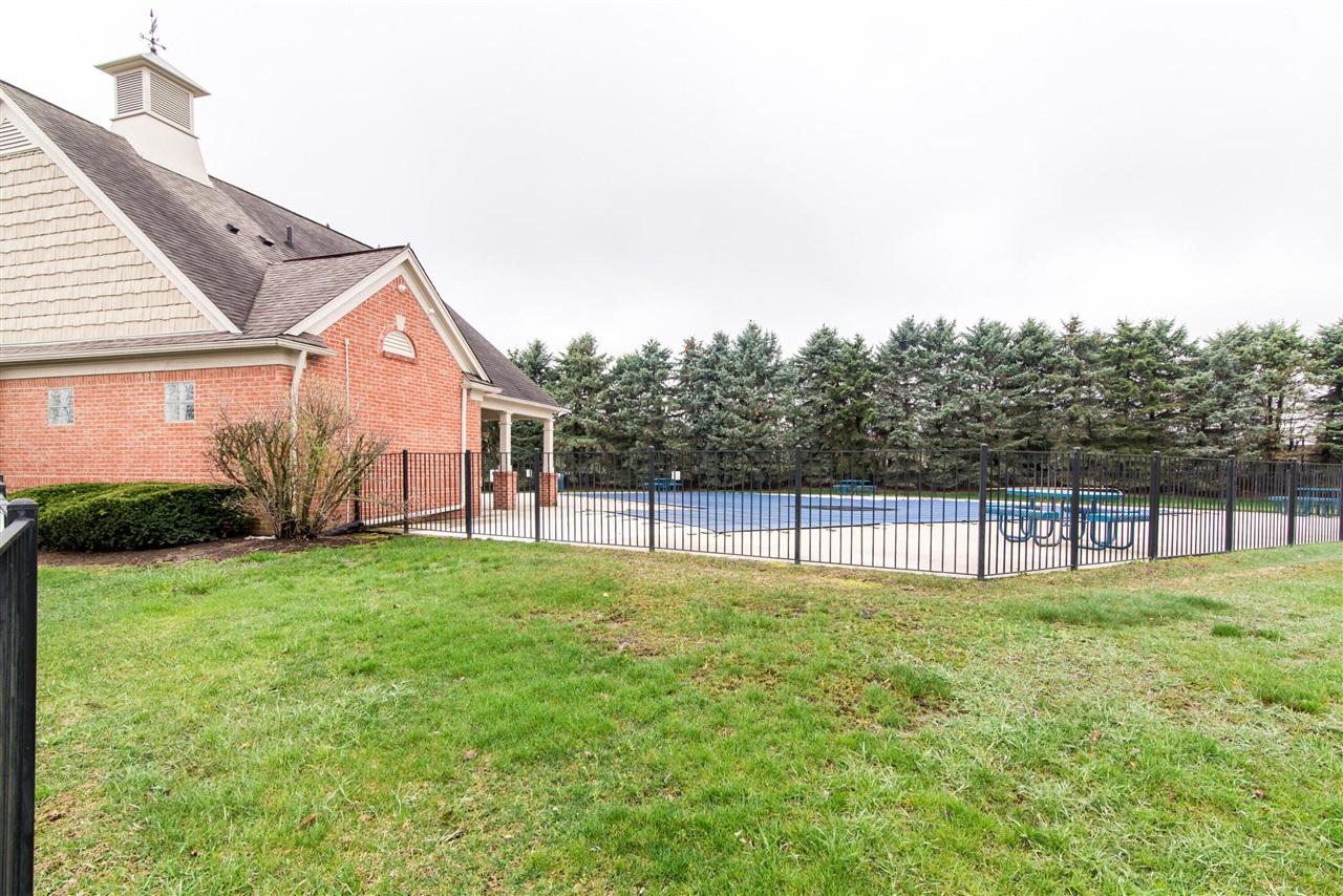 1854 N Kenwyck Drive, Ypsilanti, MI, 48198-3295