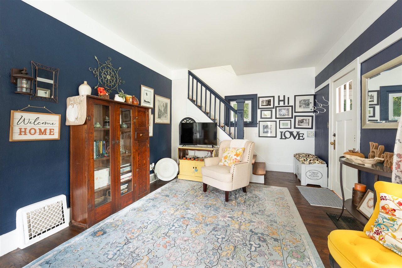 2340 Amherst Avenue, Kalamazoo, MI, 49008-3938