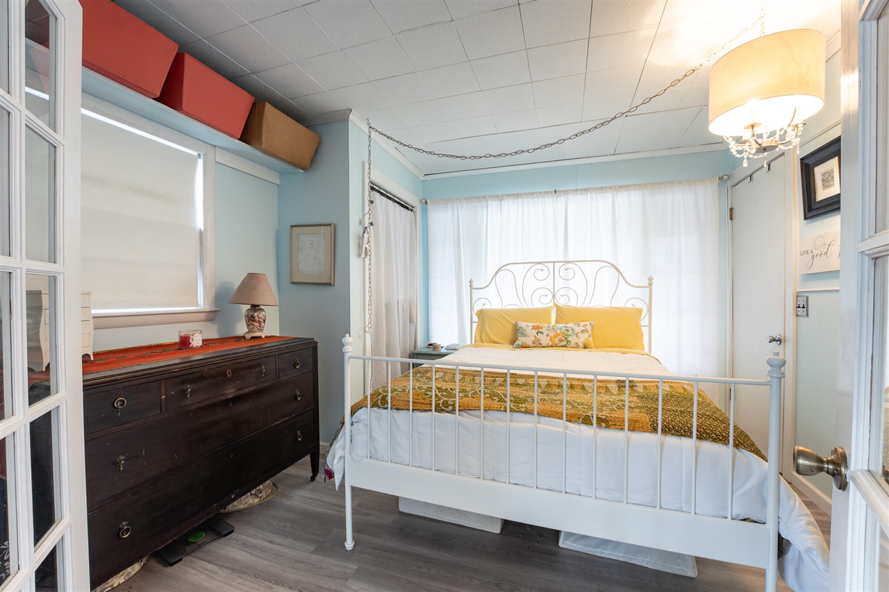 2340 Amherst Avenue, Kalamazoo, MI, 49008-3938