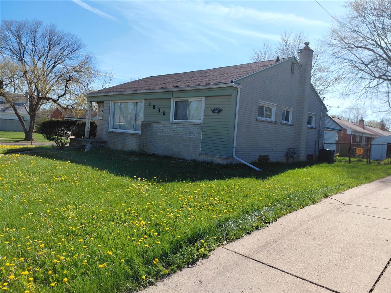 1936 Meadow Lane, Inkster, MI, 48141