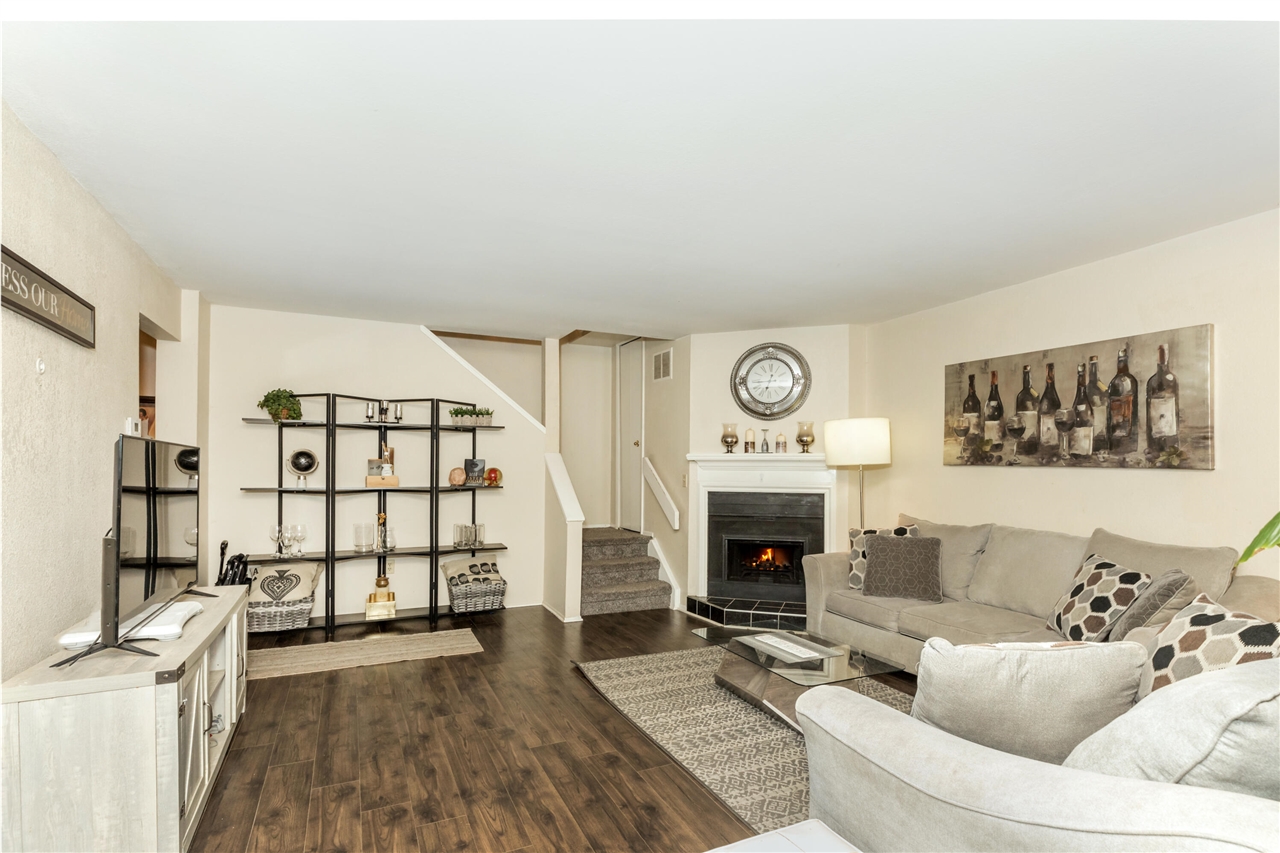 24684 Cashmere Court UNIT&nbsp;136, Southfield, MI, 48033-4867