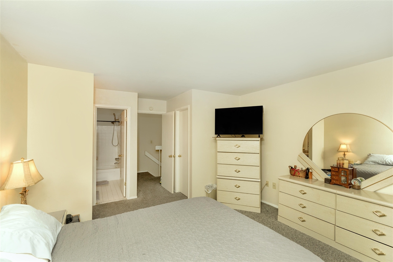 24684 Cashmere Court UNIT&nbsp;136, Southfield, MI, 48033-4867