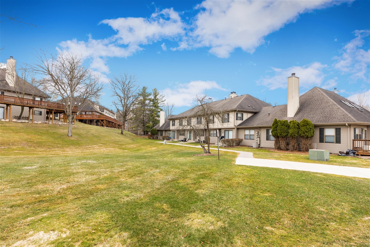 24684 Cashmere Court UNIT&nbsp;136, Southfield, MI, 48033-4867