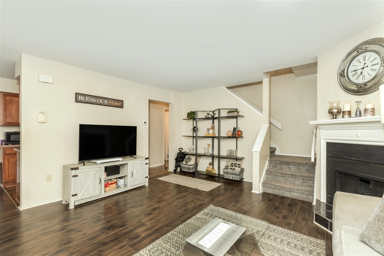 24684 Cashmere Court UNIT&nbsp;136, Southfield, MI, 48033-4867