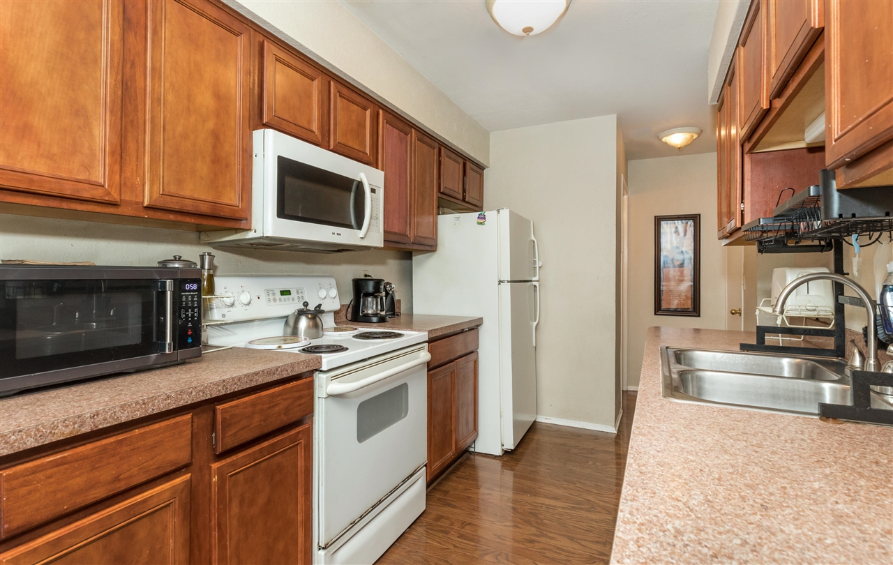 24684 Cashmere Court UNIT&nbsp;136, Southfield, MI, 48033-4867