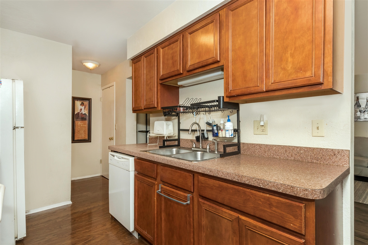 24684 Cashmere Court UNIT&nbsp;136, Southfield, MI, 48033-4867