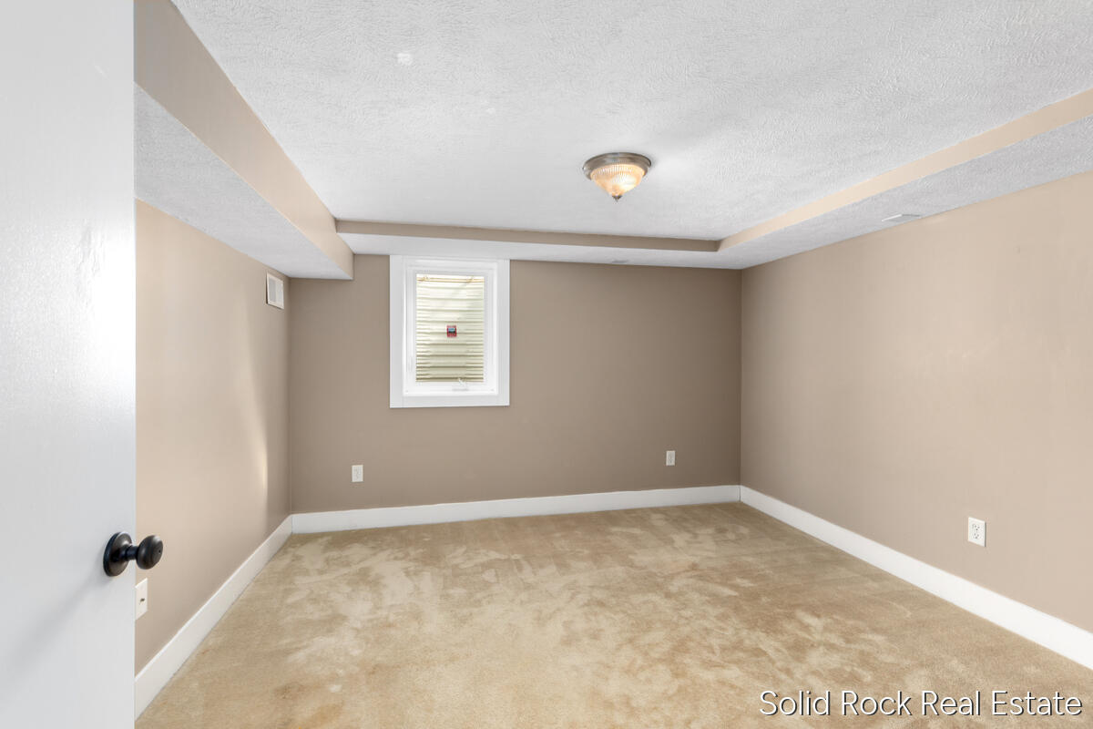 5817 Country View Drive, Allendale, MI, 49401