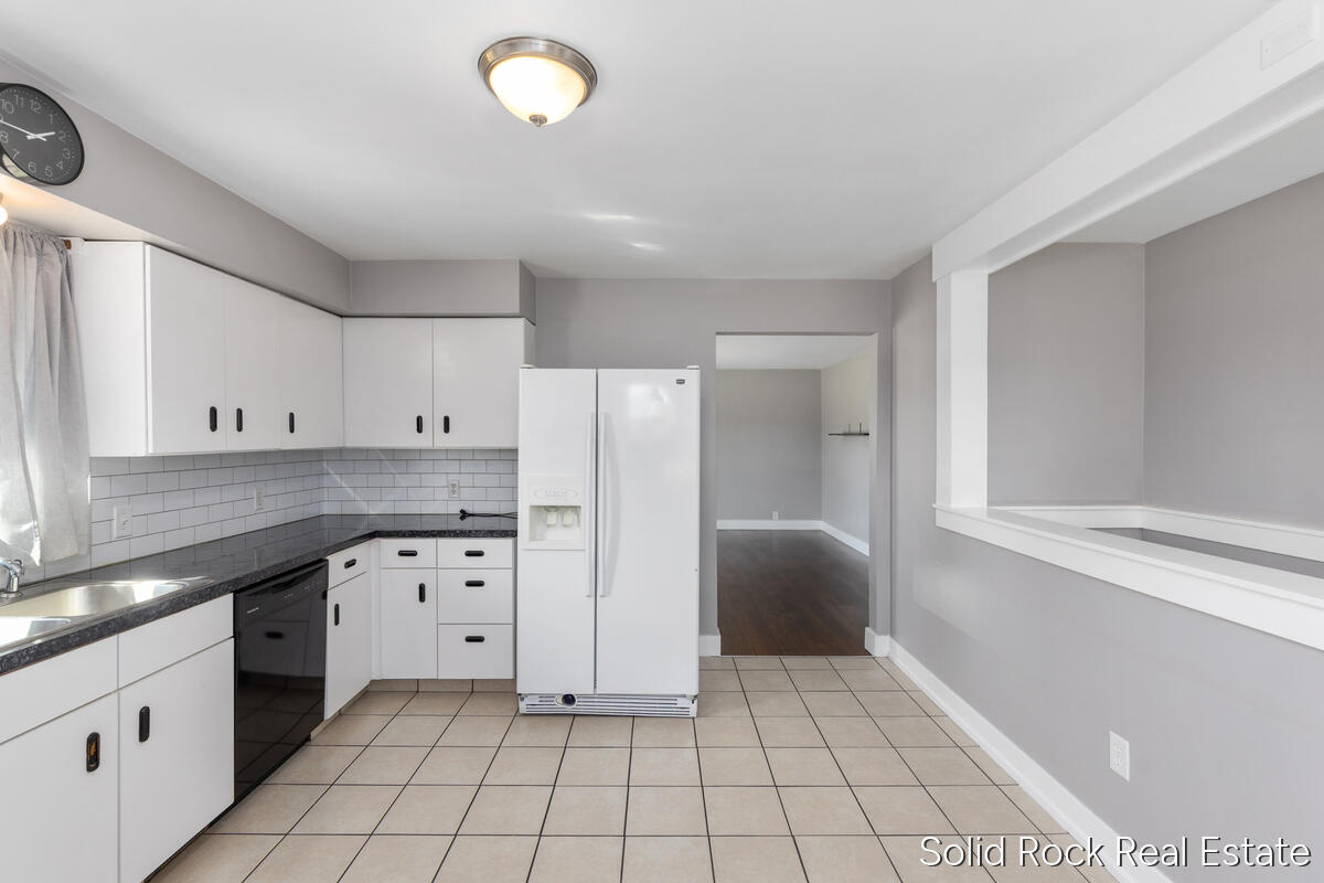 5817 Country View Drive, Allendale, MI, 49401