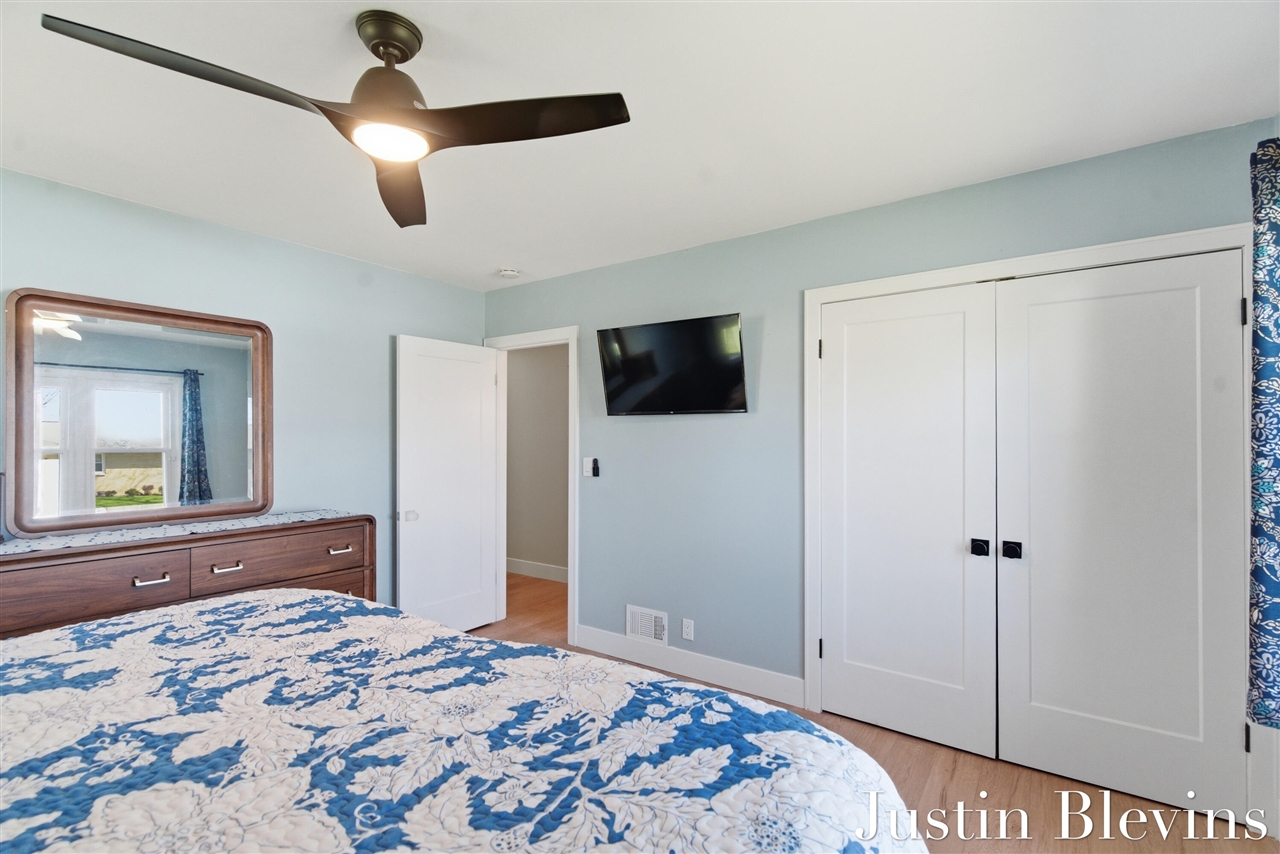 154 N Parklane Drive, Grand Rapids, MI, 49505