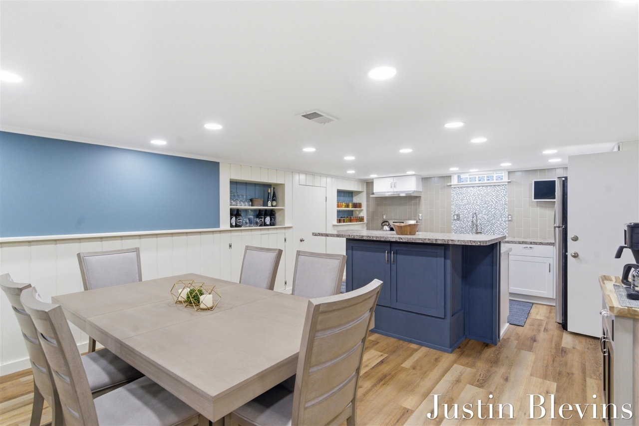 154 N Parklane Drive, Grand Rapids, MI, 49505