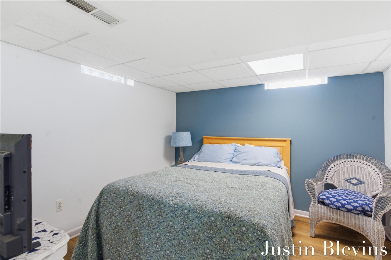 154 N Parklane Drive, Grand Rapids, MI, 49505