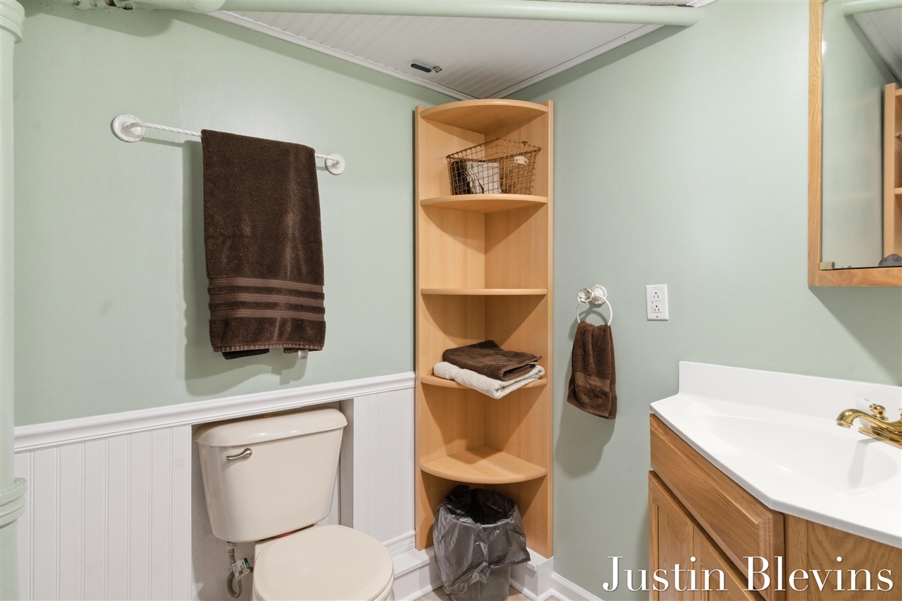 154 N Parklane Drive, Grand Rapids, MI, 49505